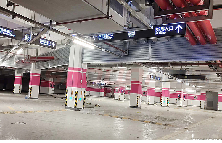  擋煙垂壁防火板是什么材質(zhì)  